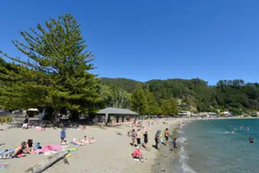 Seaglass Cottage Lower Hutt Exterior foto